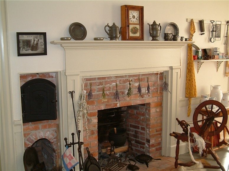 Kitchen fireplace